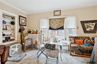 1738 South 32Nd Avenue, Omaha, NE 68105