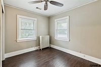 1738 South 32Nd Avenue, Omaha, NE 68105