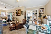 1738 South 32Nd Avenue, Omaha, NE 68105