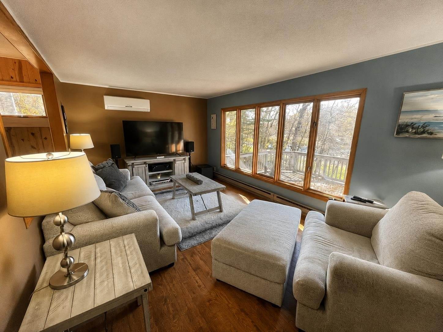 388 Longview Road W, Lake Metigoshe, ND 58318