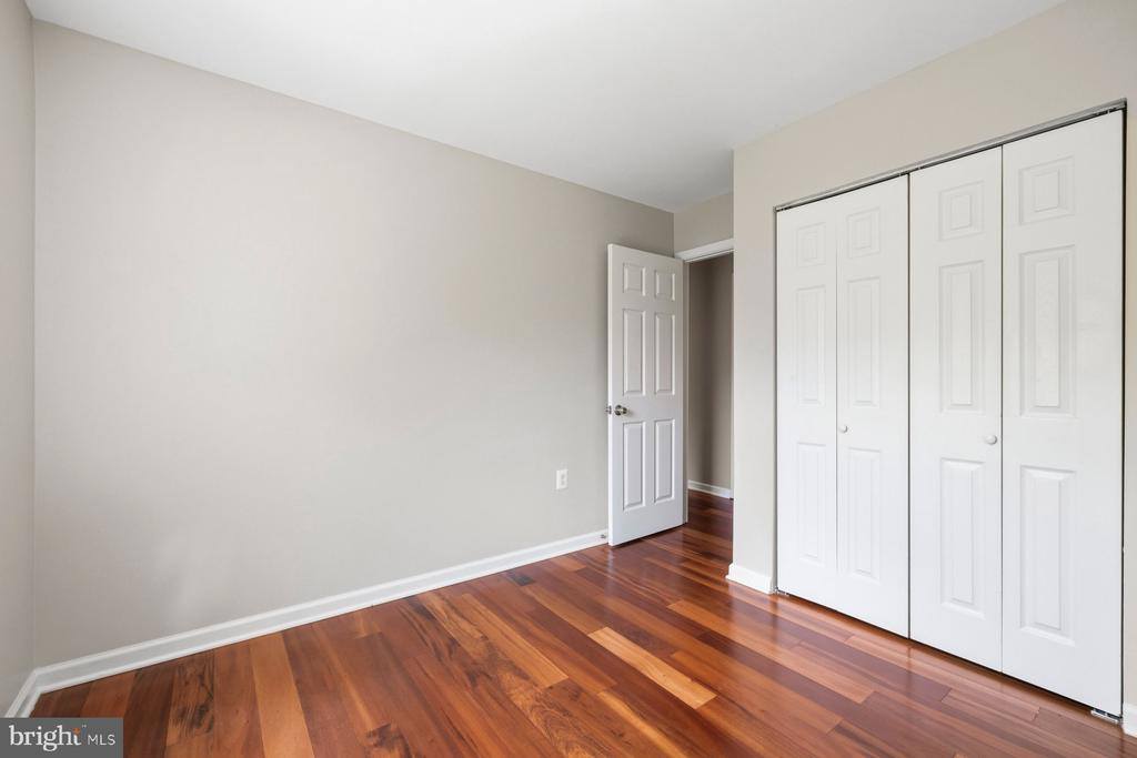 19103 Grotto Lane, Germantown, MD 20874