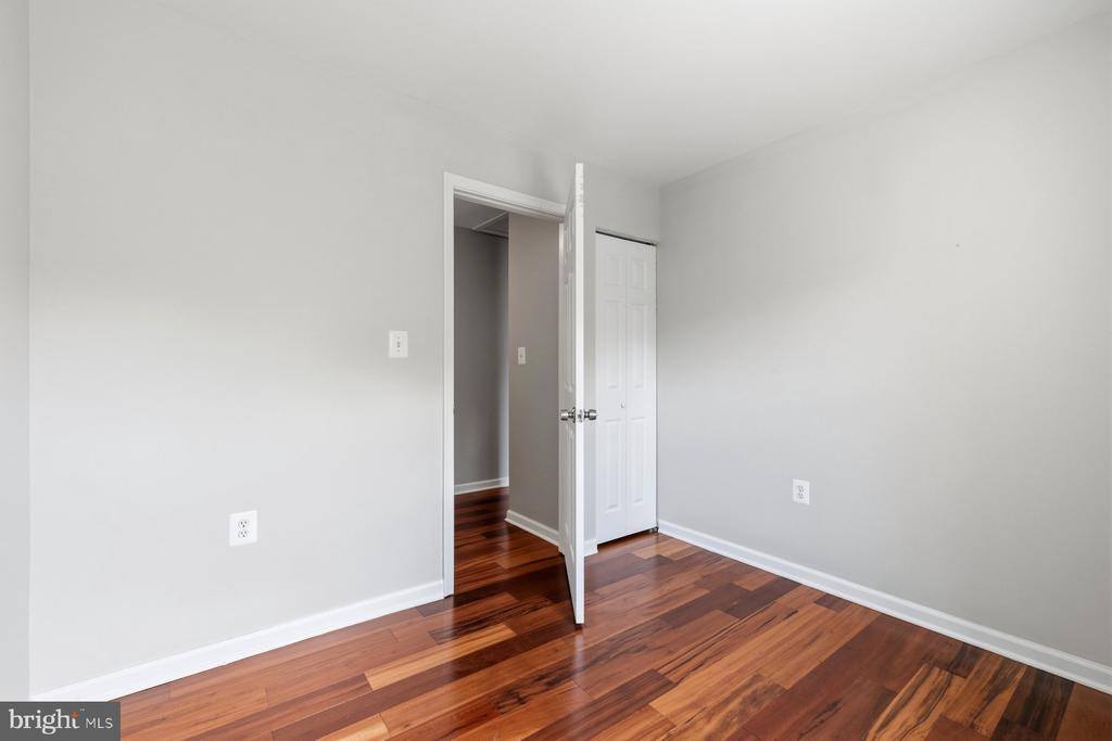 19103 Grotto Lane, Germantown, MD 20874