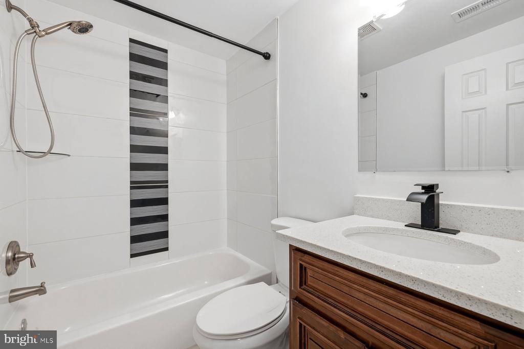 19103 Grotto Lane, Germantown, MD 20874