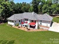 11100 Tara Oaks Drive, Mint Hill, NC 28227