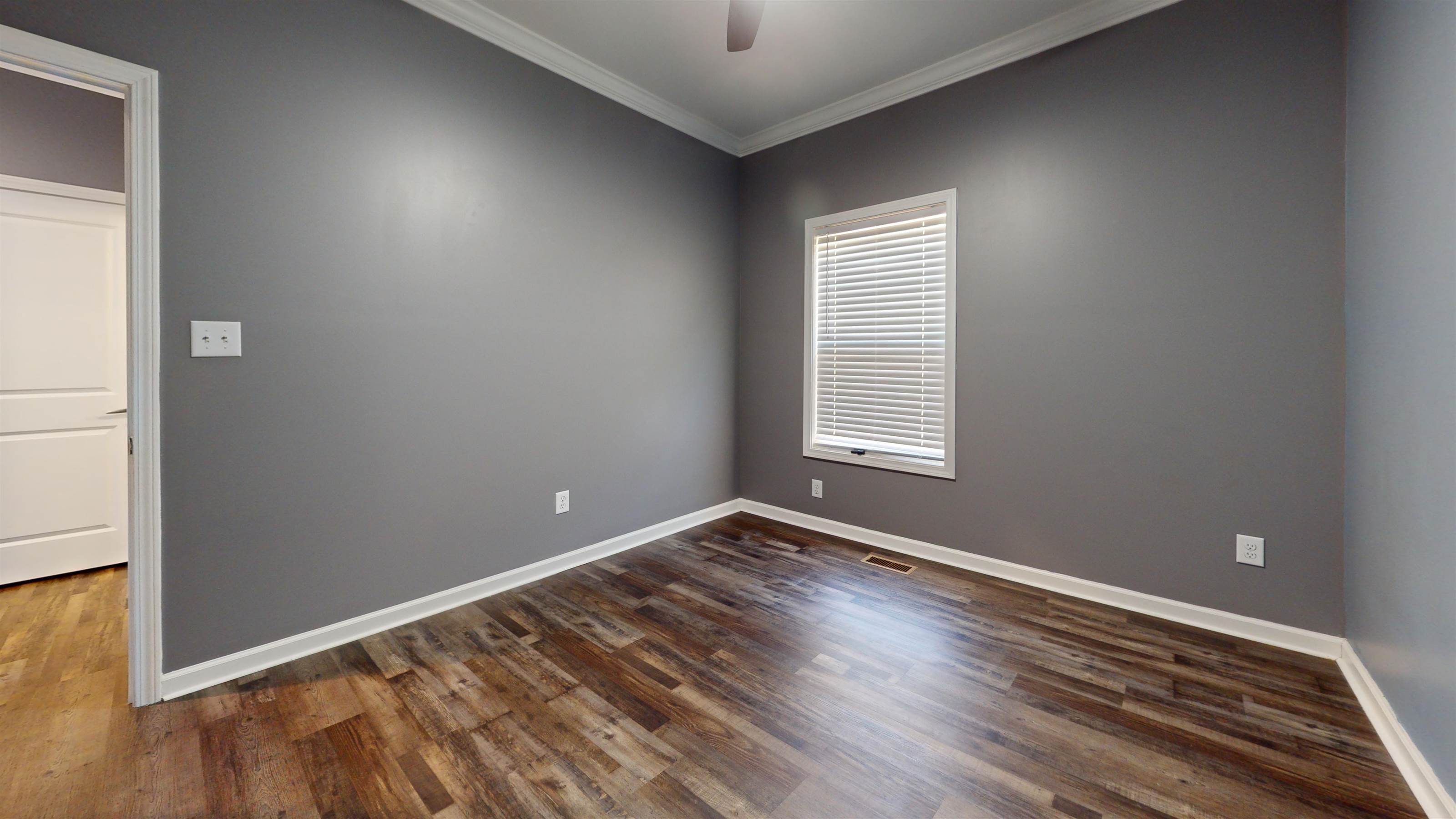 2 Watsell Dr, Leicester, NC 28748