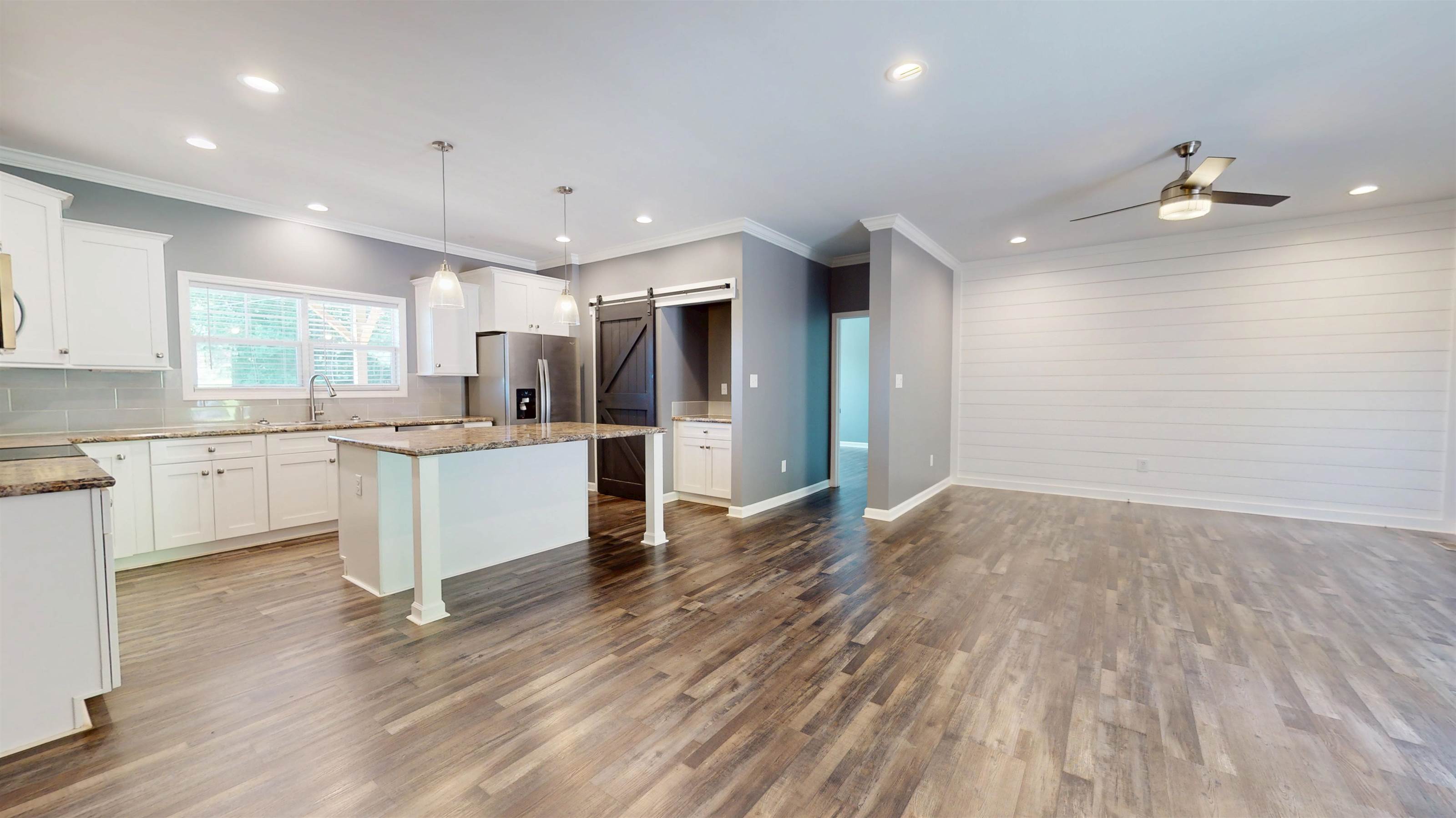 2 Watsell Dr, Leicester, NC 28748