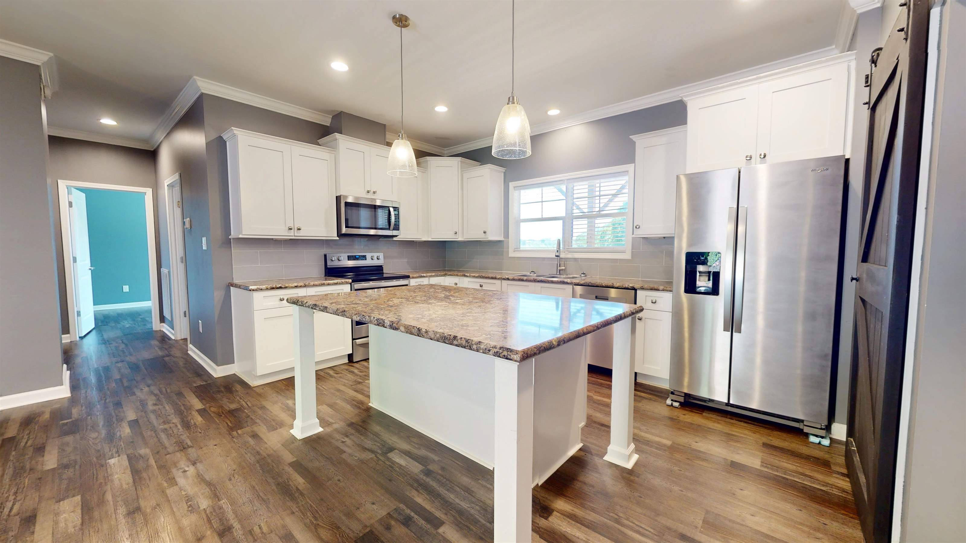 2 Watsell Dr, Leicester, NC 28748