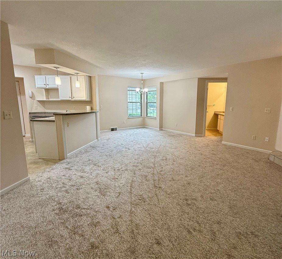 156 Spinnaker Drive, Columbiana, OH 44408