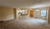 156 Spinnaker Drive, Columbiana, OH 44408