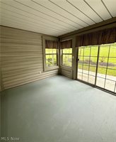 156 Spinnaker Drive, Columbiana, OH 44408