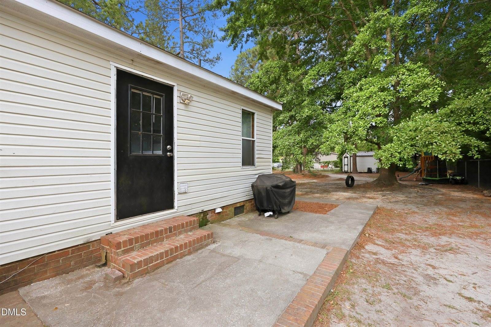 75 Kellam Drive, Lillington, NC 27546