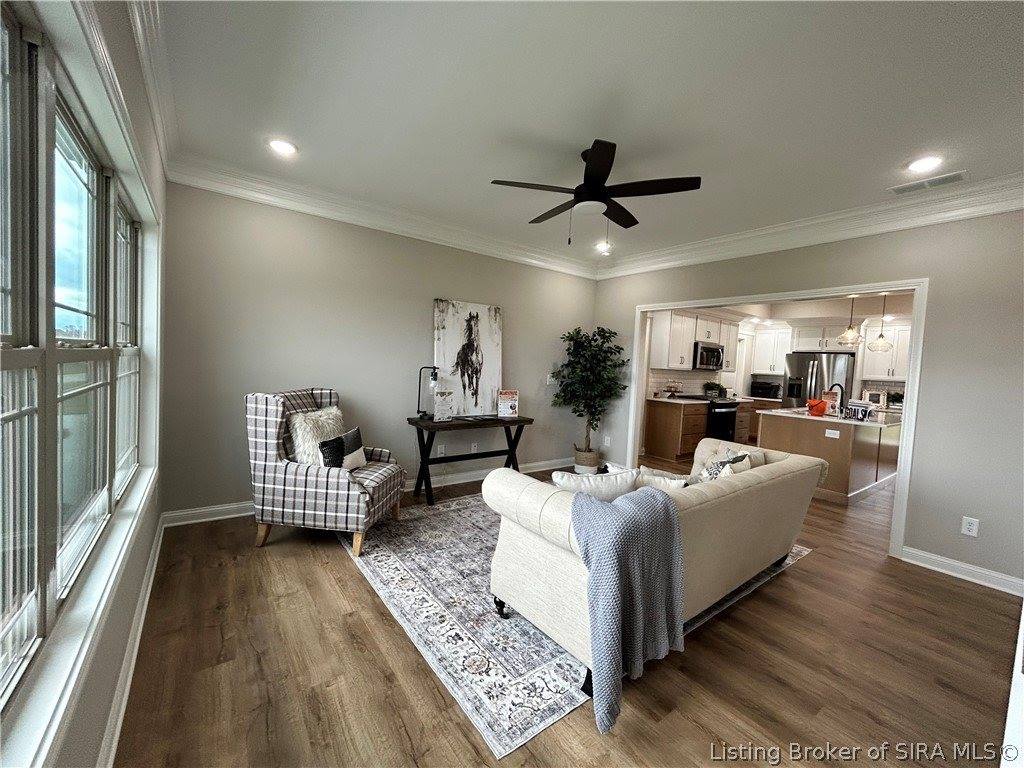 8138 Farming Way, Charlestown, IN 47111