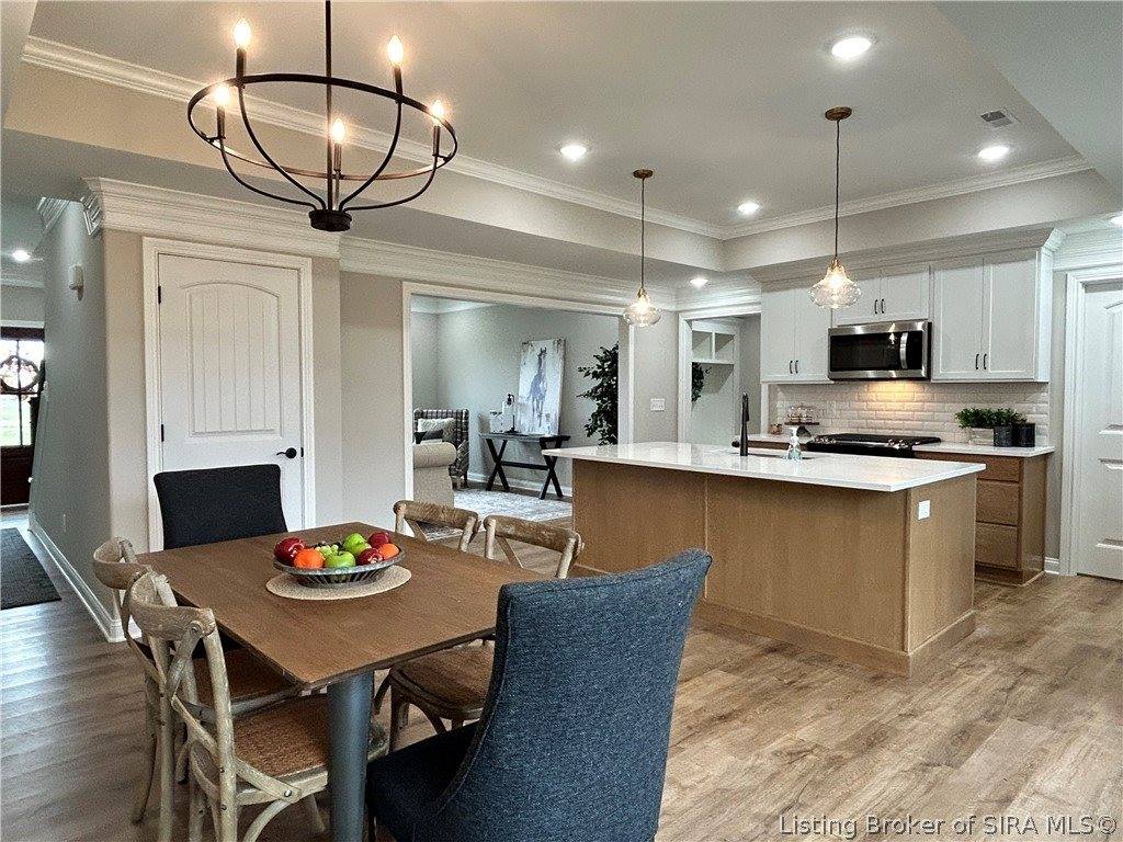 8138 Farming Way, Charlestown, IN 47111
