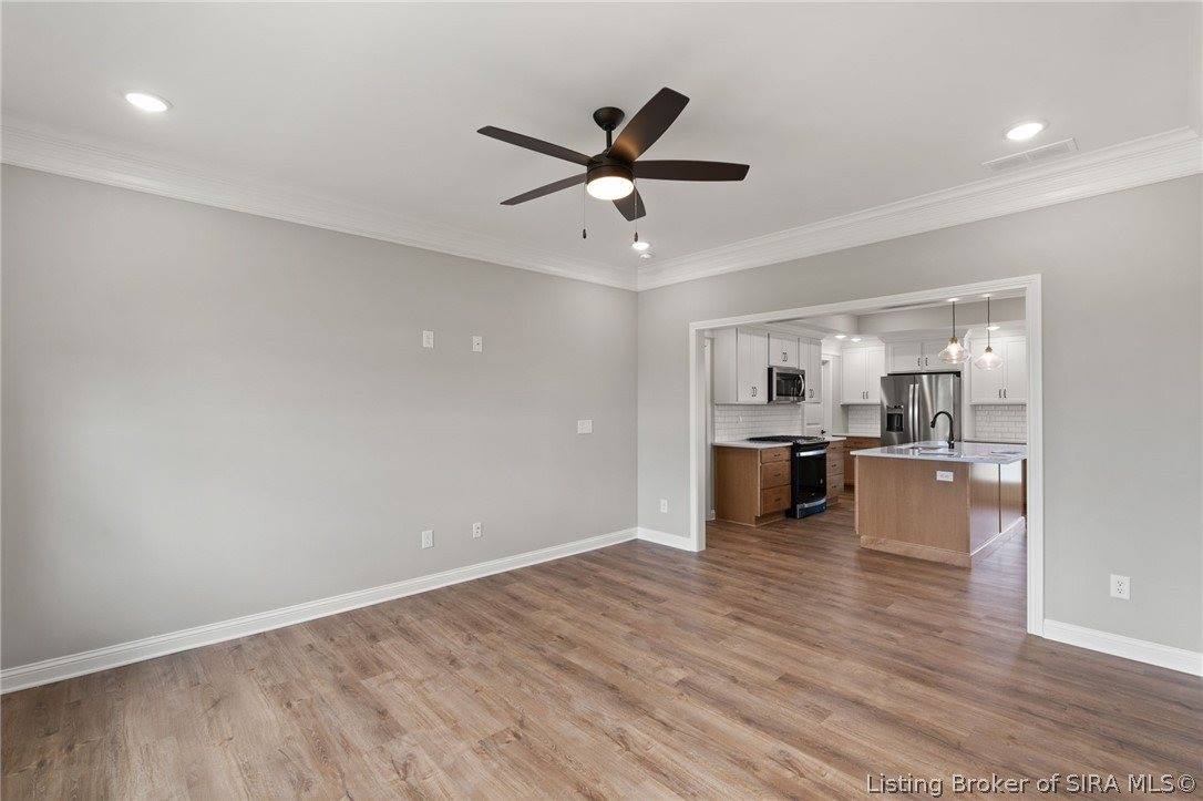 8138 Farming Way, Charlestown, IN 47111