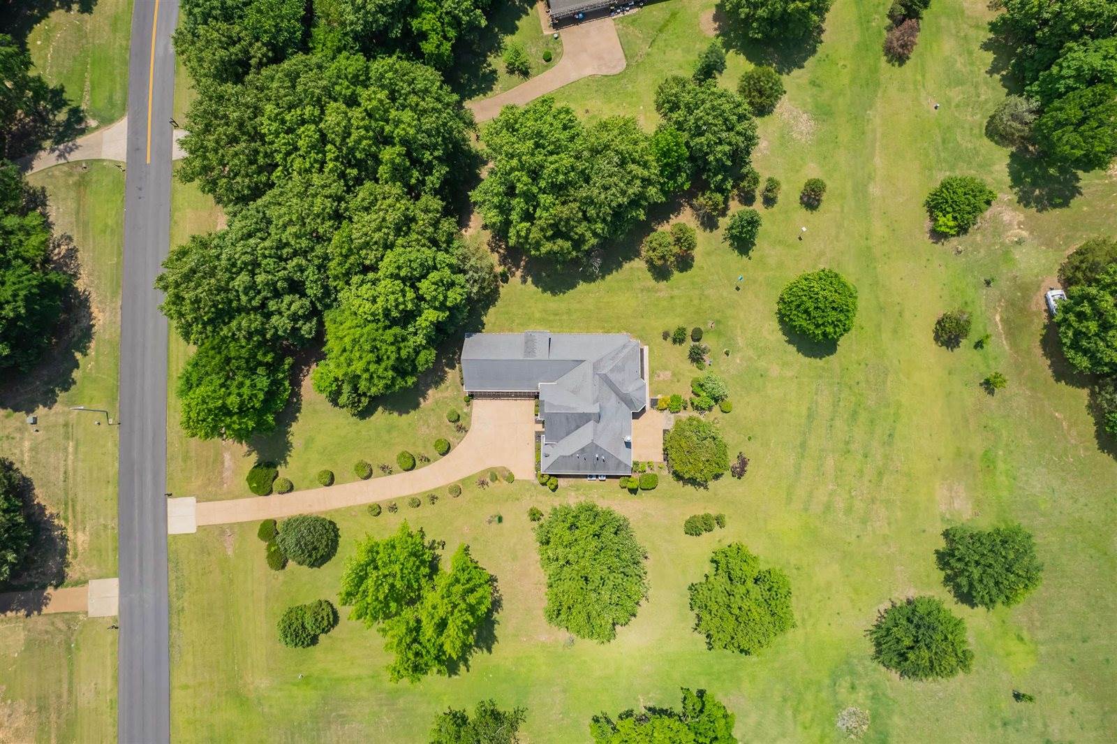5035 Brian Ridge Rd, Arlington, TN 38002