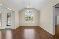 250 Lakewood Dr, Oakland, TN 38060