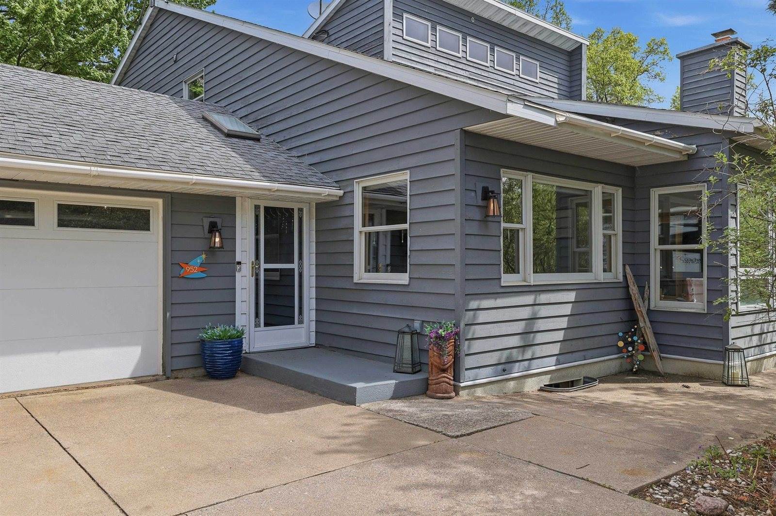 952 W River Road, Mosinee, WI 54455