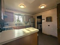 207 2nd Ave NW, Kenmare, ND 58746