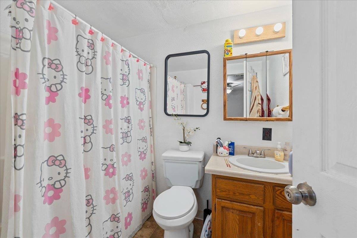 1042 26th Avenue, Fairbanks, AK 99701