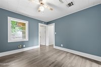 405 North Adams Avenue, Rayne, LA 70578
