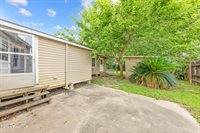 405 North Adams Avenue, Rayne, LA 70578