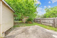 405 North Adams Avenue, Rayne, LA 70578