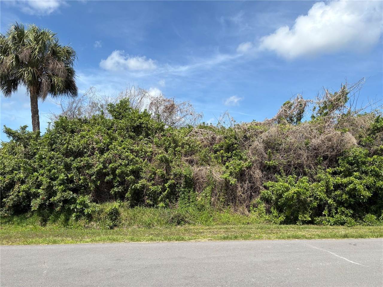 6159 Avila Street, Englewood, FL 34224