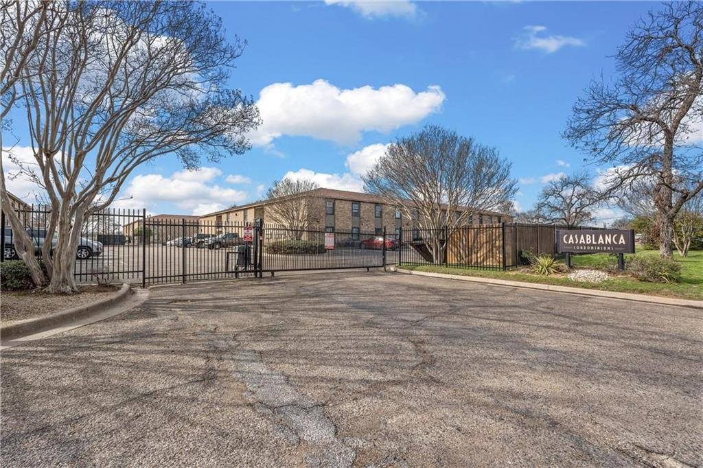 1421 South 12th Street, Waco, TX 76706