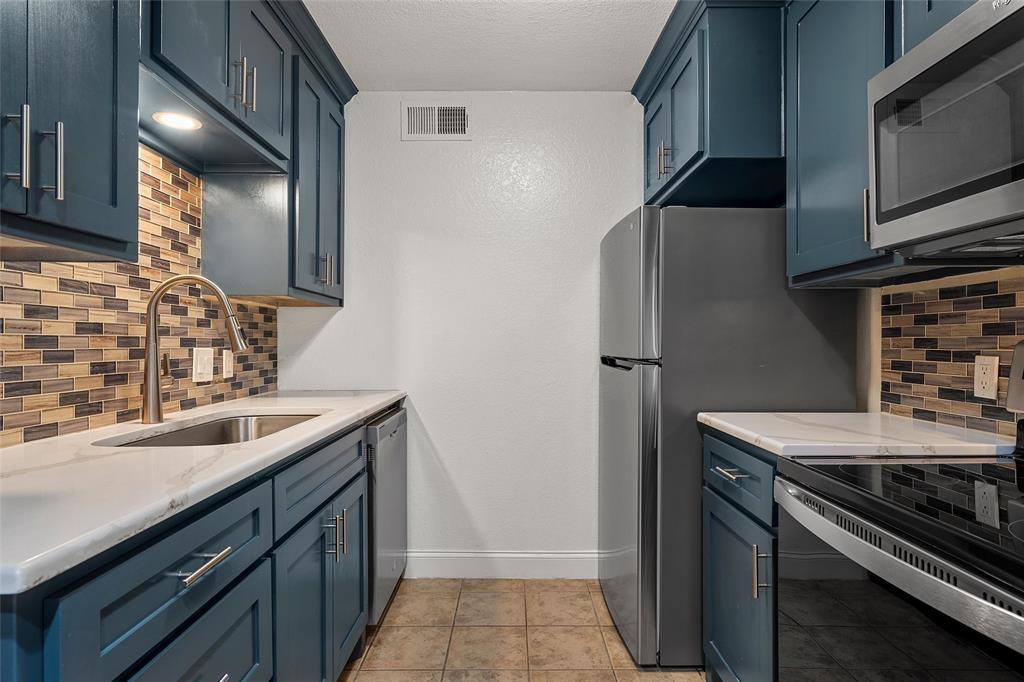 1421 South 12th Street, Waco, TX 76706