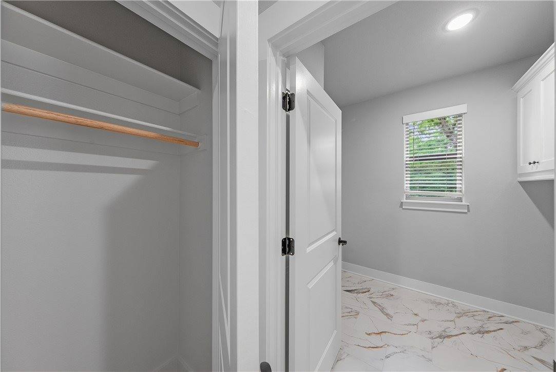3 Kent Drive, Bella Vista, AR 72714