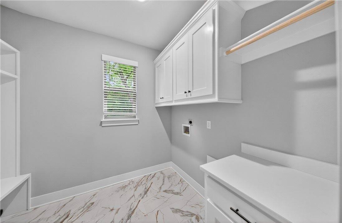 3 Kent Drive, Bella Vista, AR 72714