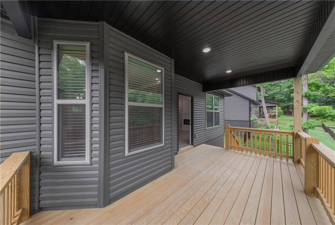 3 Kent Drive, Bella Vista, AR 72714