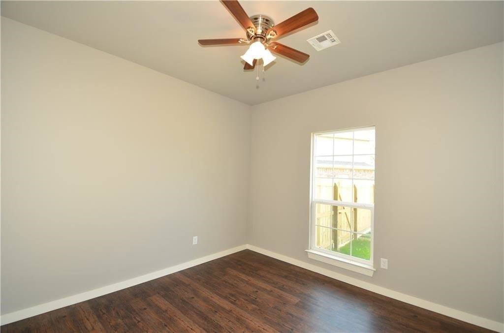 311 Copper Oaks Drive, Centerton, AR 72719