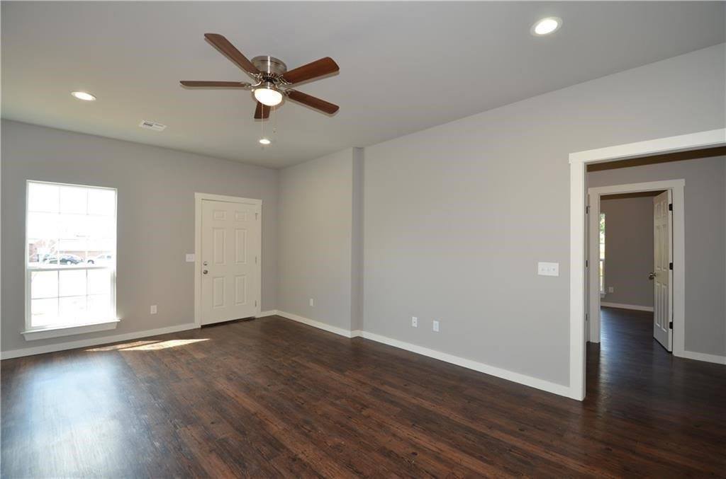 311 Copper Oaks Drive, Centerton, AR 72719