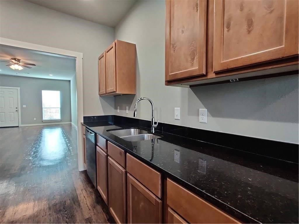 311 Copper Oaks Drive, Centerton, AR 72719