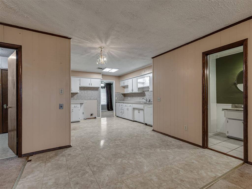 20810 Silver Street, Harrah, OK 73045