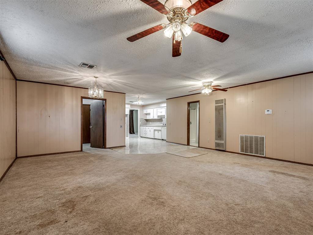 20810 Silver Street, Harrah, OK 73045