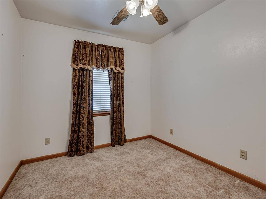 20810 Silver Street, Harrah, OK 73045