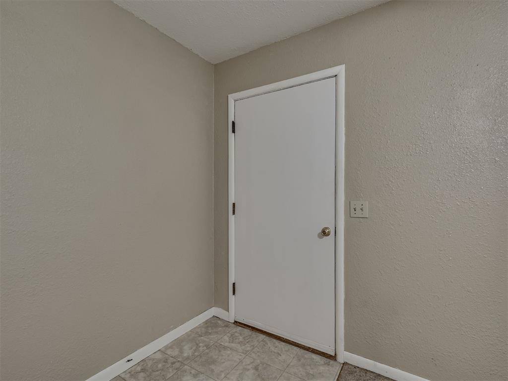 20810 Silver Street, Harrah, OK 73045