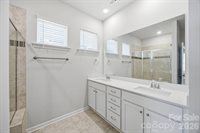 174 White Apple Way, Statesville, NC 28625