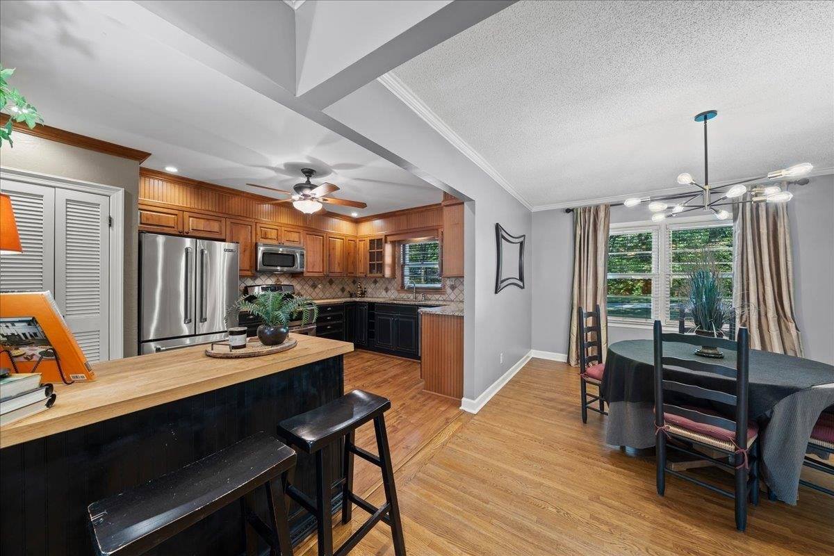 1220 East Irvin Dr, Memphis, TN 38119