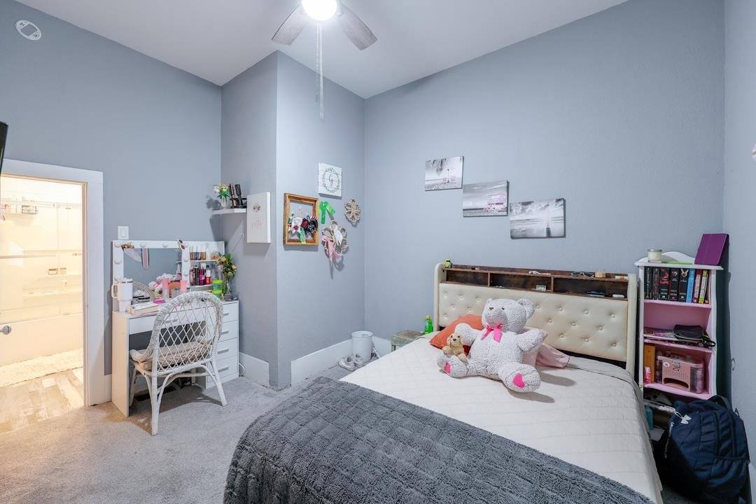 721 East 17th, Winfield, KS 67156