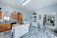 721 East 17th, Winfield, KS 67156