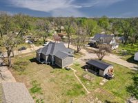 721 East 17th, Winfield, KS 67156