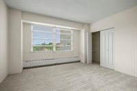 333 West Meyer Boulevard, Kansas City, MO 64113