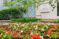 333 West Meyer Boulevard, Kansas City, MO 64113