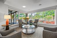 333 West Meyer Boulevard, Kansas City, MO 64113