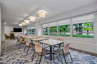 333 West Meyer Boulevard, Kansas City, MO 64113