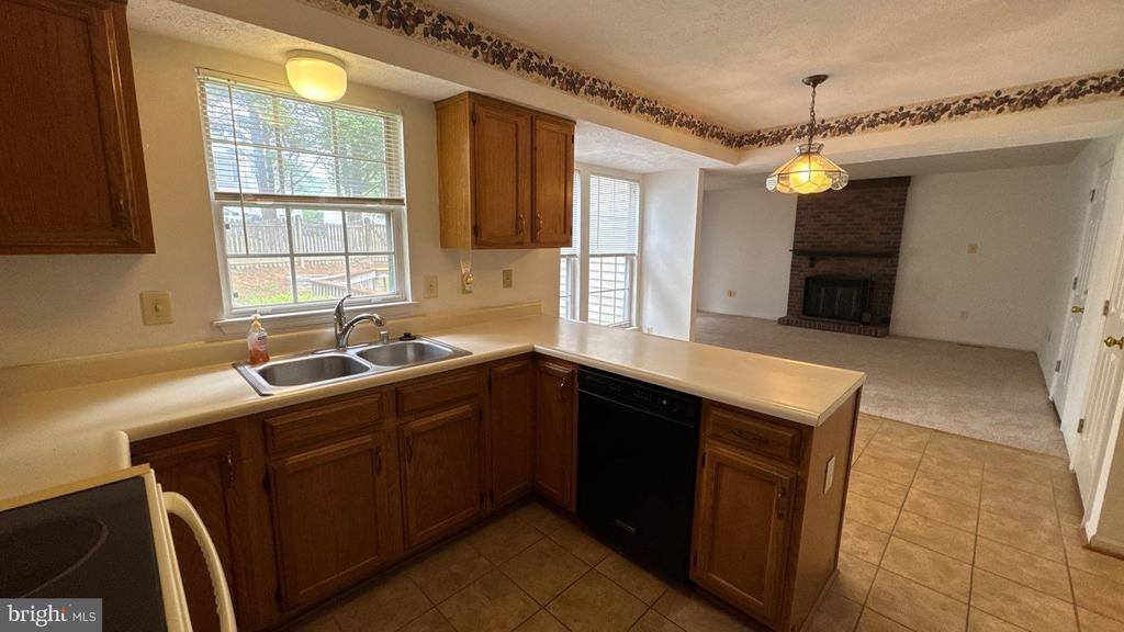 8698 Open Meadow Way, Columbia, MD 21045