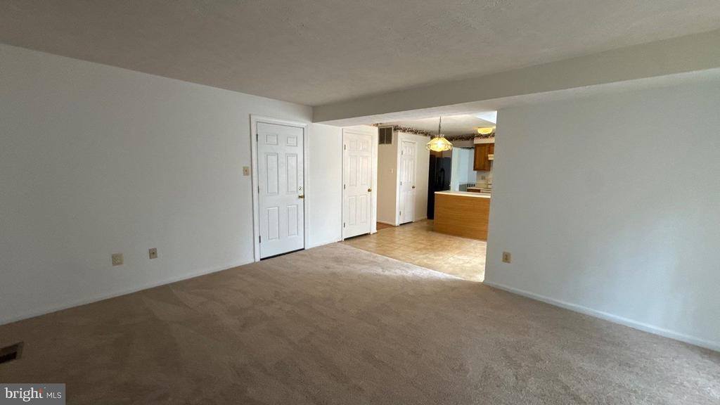 8698 Open Meadow Way, Columbia, MD 21045